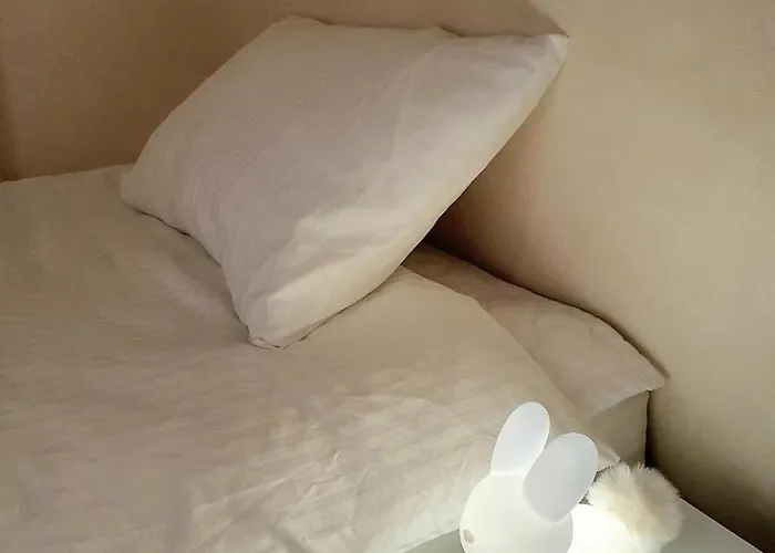 Skynest, Seoul, Luxury Rooftop Oasis, 3br, 3ba, Max 8 Guests, Free Pkg, Jamsil, Lotte World Tower View, 3 Is Available Only For Groups Of 7 Guests * Seoul