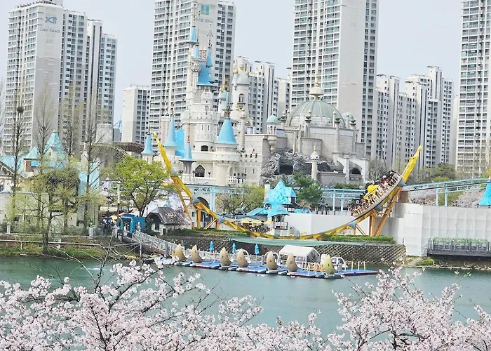 Skynest, Seoul, Luxury Rooftop Oasis, 3br, 3ba, Max 8 Guests, Free Pkg, Jamsil, Lotte World Tower View, 3 Is Available Only For Groups Of 7 Guests Apartment