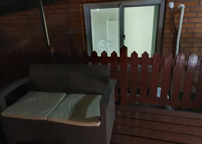 Skynest, Seoul, Luxury Rooftop Oasis, 3br, 3ba, Max 8 Guests, Free Pkg, Jamsil, Lotte World Tower View, 3 Is Available Only For Groups Of 7 Guests * Seoul